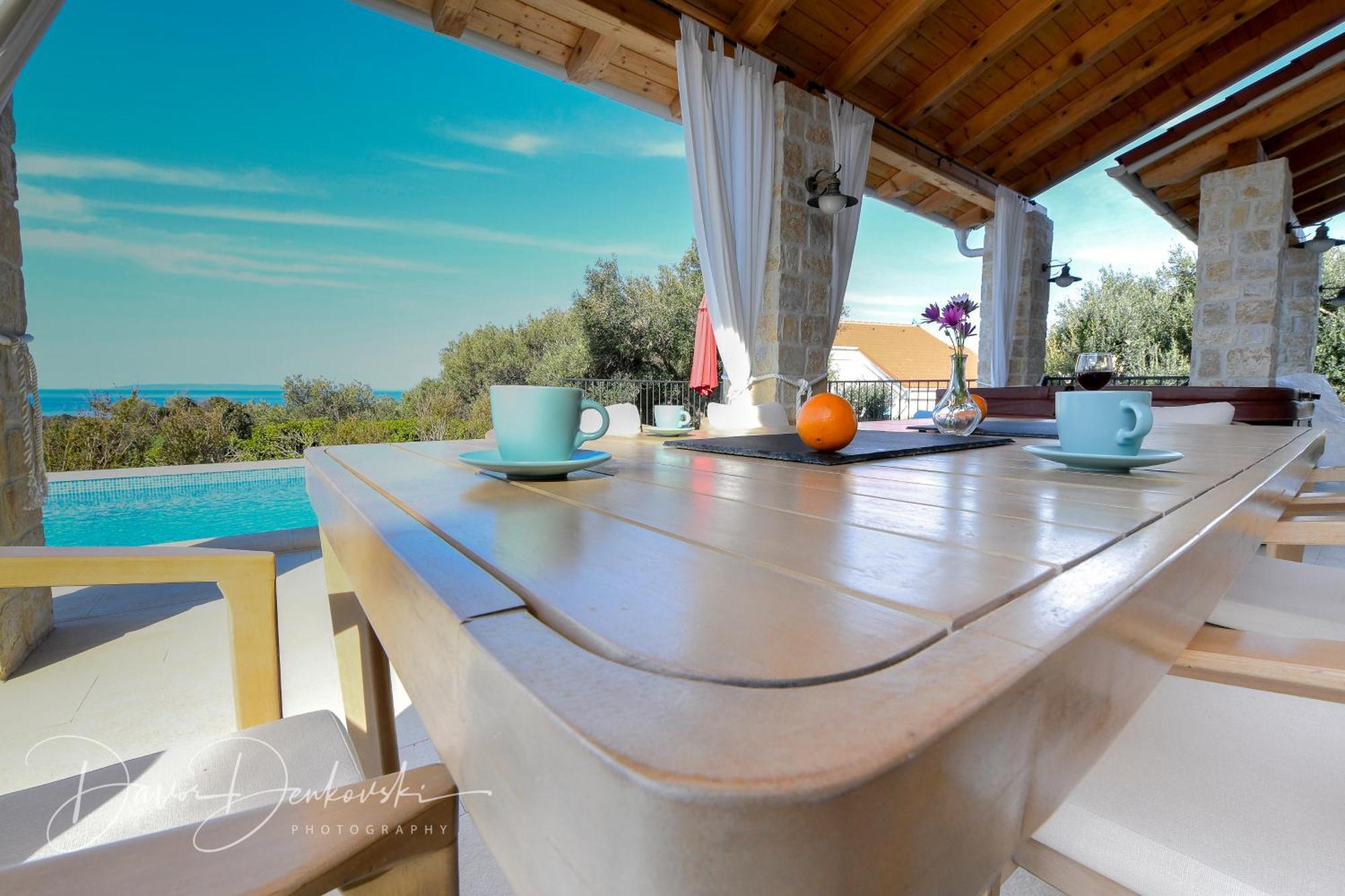 Island Villa Adriana With Heated Pool And Sauna ลุน ภายนอก รูปภาพ